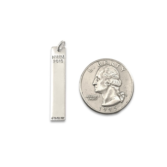 Tiffany & Co. 925 Silver “I Run To Be” 2010 Nike Women’s Marathon Bar Pendant - Picture 3 of 3